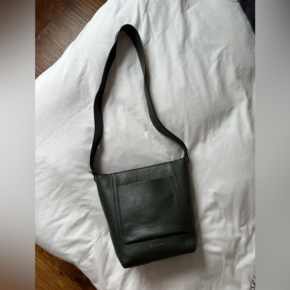 Massimo Dutti Leather Crossbody Bag